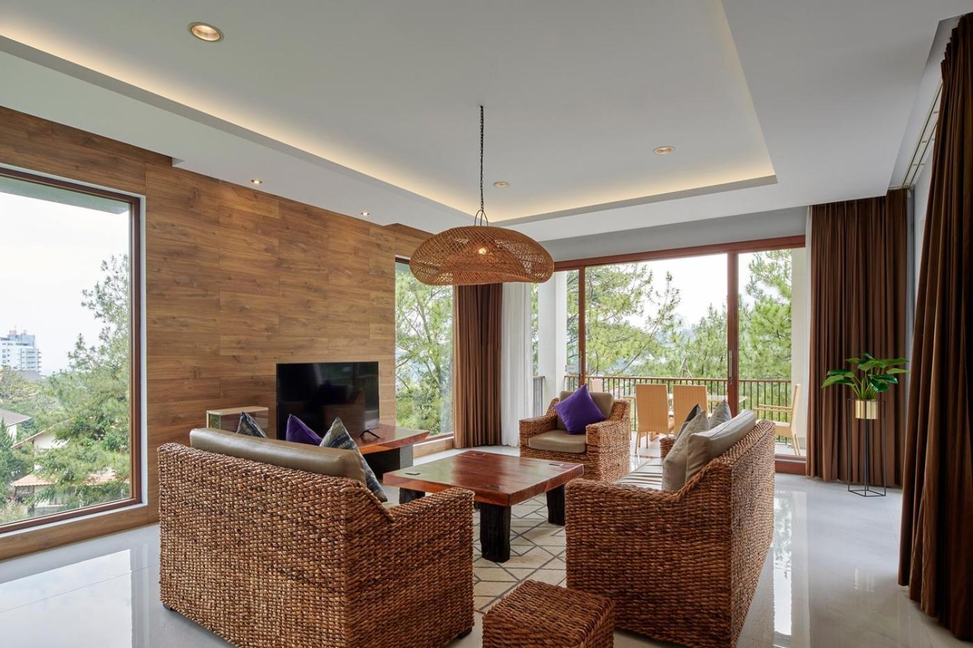 Anindya Hill View Villa 7 Bedrooms With A Private Swimming Pool Bandung Bagian luar foto