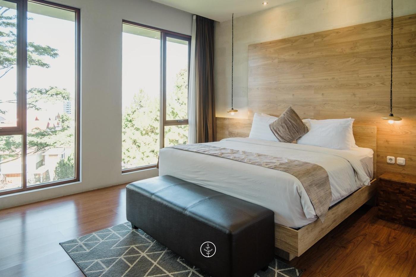 Anindya Hill View Villa 7 Bedrooms With A Private Swimming Pool Bandung Bagian luar foto