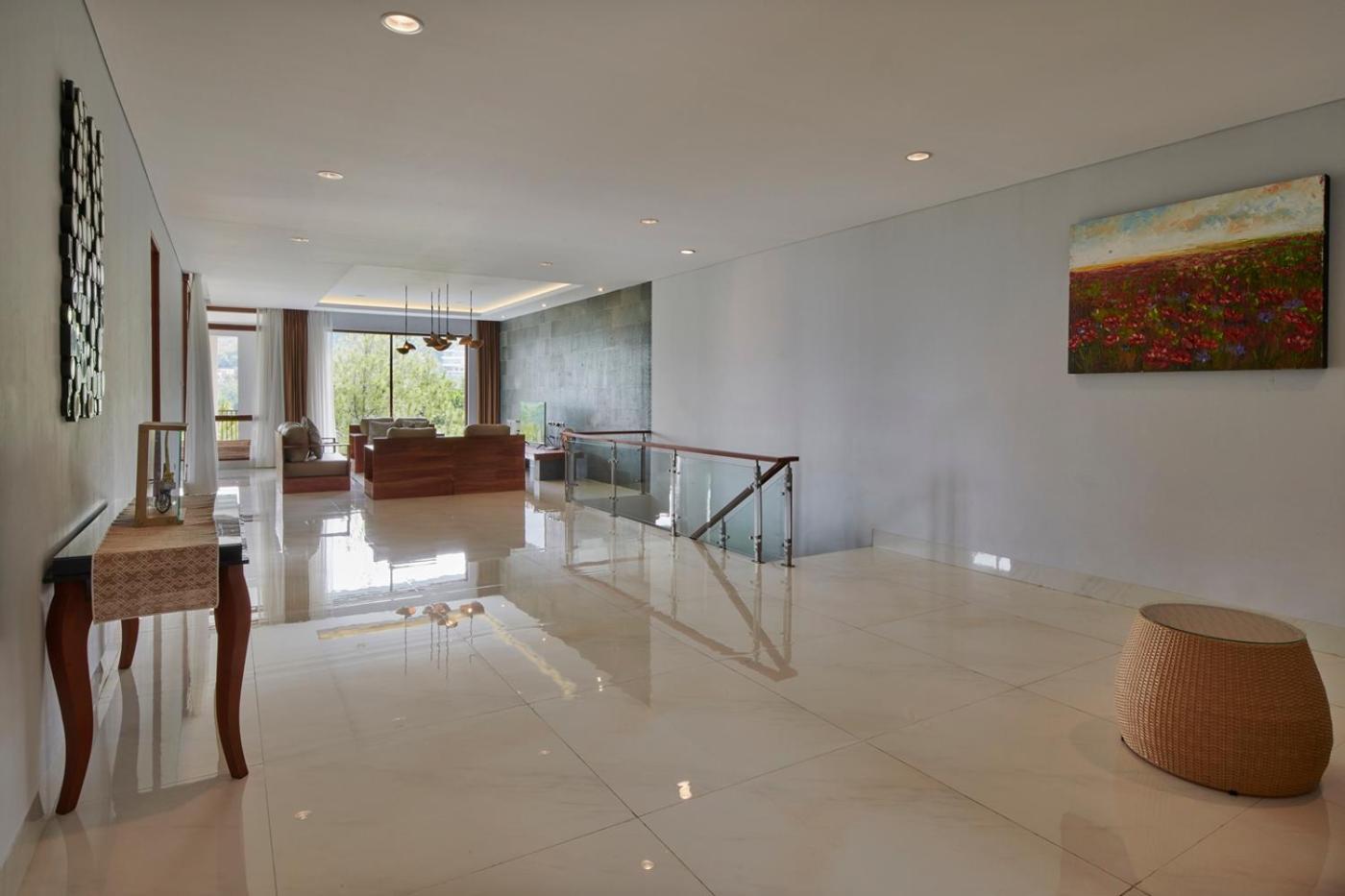 Anindya Hill View Villa 7 Bedrooms With A Private Swimming Pool Bandung Bagian luar foto